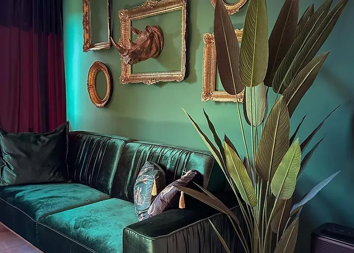 Apartman Golden Fish In Jungle Jacuzzi Sauna *